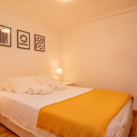 Ferienwohnung Charming & Peaceful Family Flat Lissabon Exterior foto